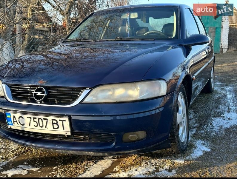 Седан Opel Vectra 1998 в Локачах