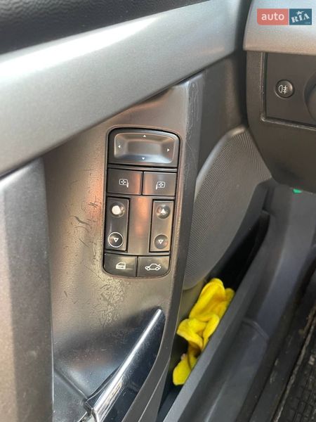 Седан Opel Vectra 2005 в Жидачове