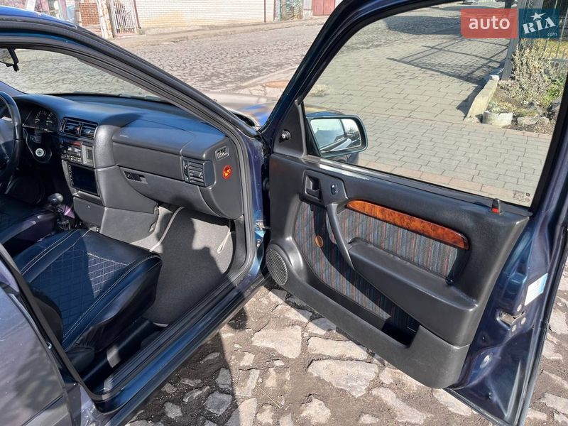 Седан Opel Vectra 1994 в Луцке