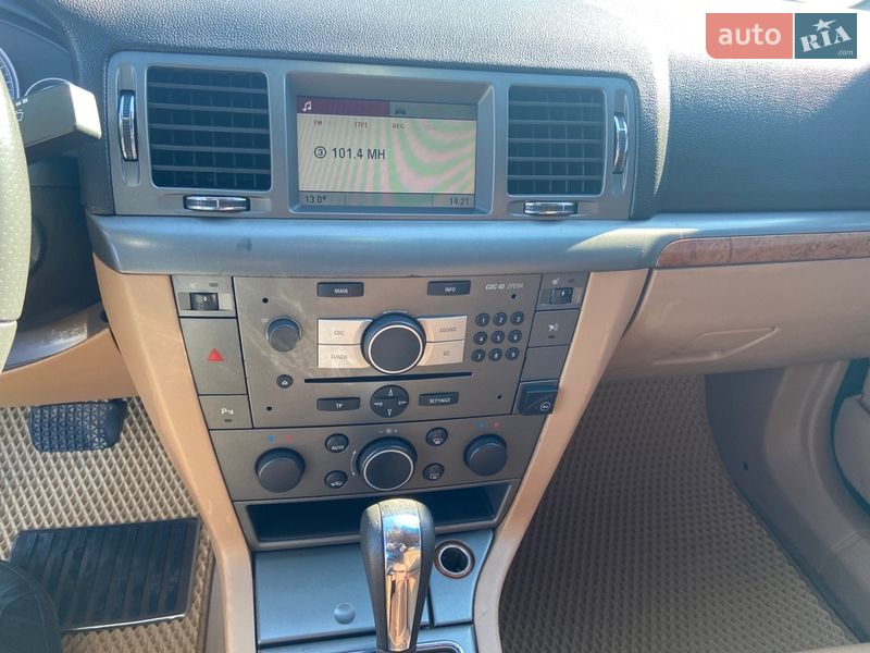 Седан Opel Vectra 2006 в Латовке