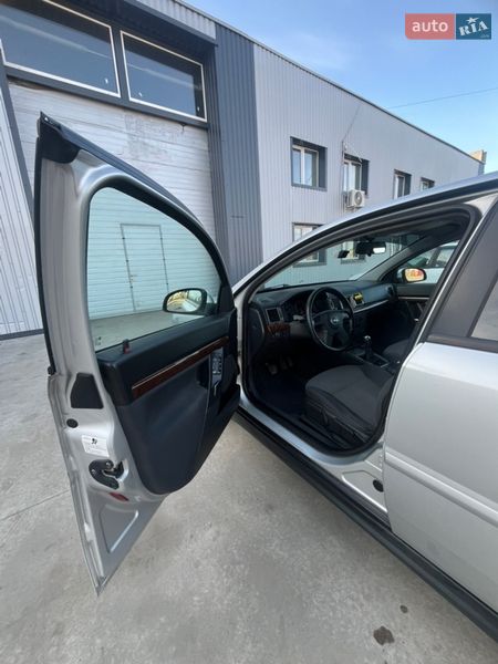 Седан Opel Vectra 2002 в Білій Церкві