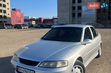 Седан Opel Vectra 2000 в Тернополі