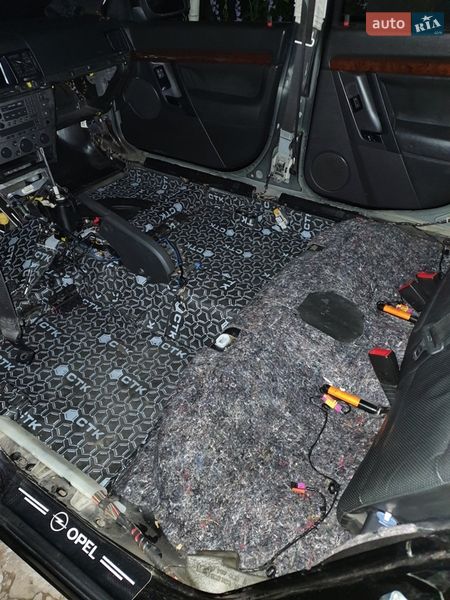 Седан Opel Vectra 2002 в Запорожье