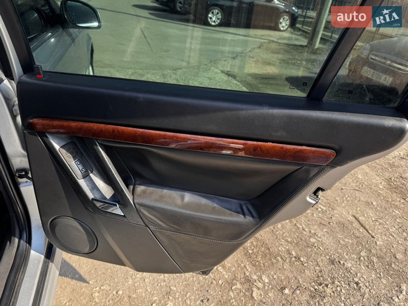 Седан Opel Vectra 2004 в Тернополе