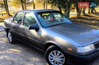 Седан Opel Vectra 1989 в Надворной