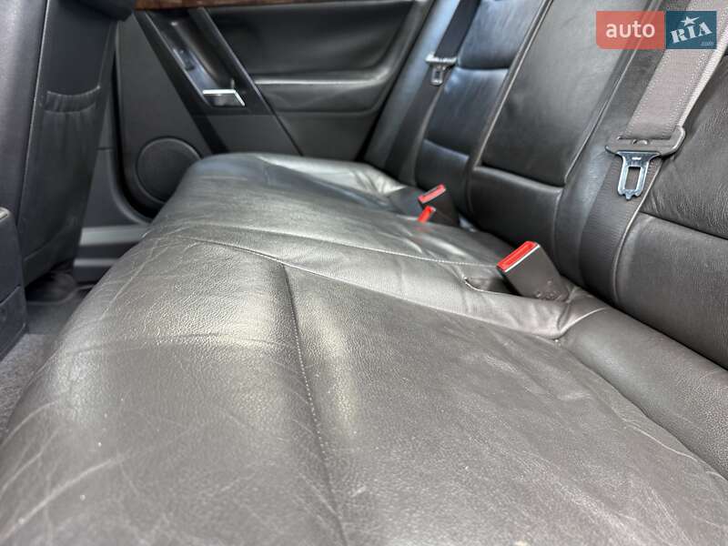 Седан Opel Vectra 2005 в Ровно