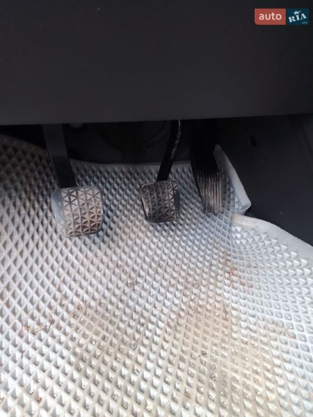 Седан Opel Vectra 2004 в Бердичеві