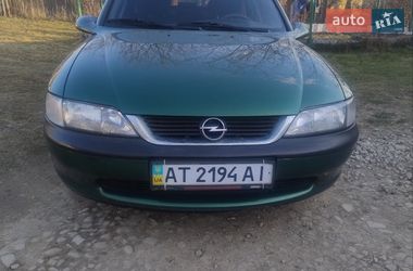 Седан Opel Vectra 1997 в Долине