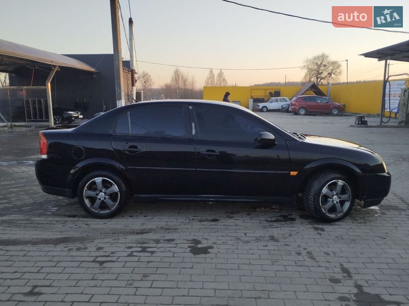 Седан Opel Vectra 2002 в Шепетівці