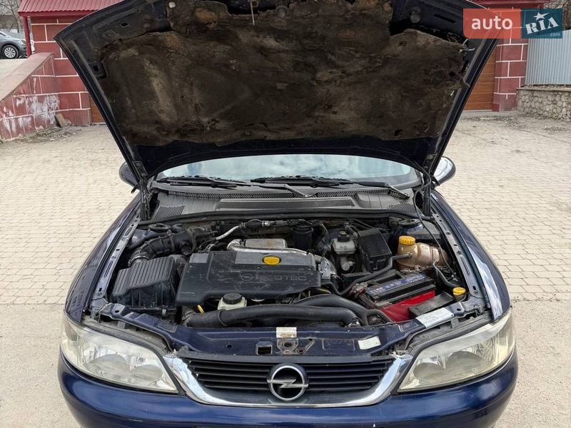 Седан Opel Vectra 1999 в Тернополі