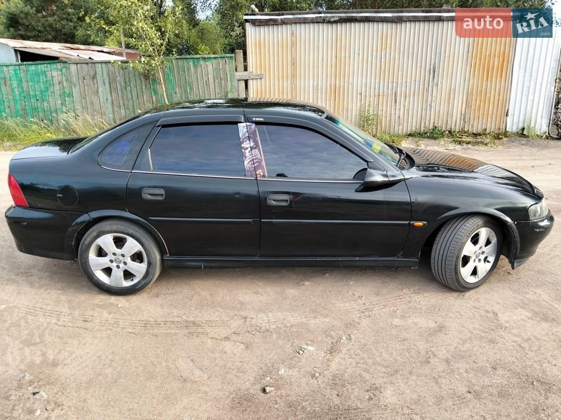 Седан Opel Vectra 2001 в Олевске