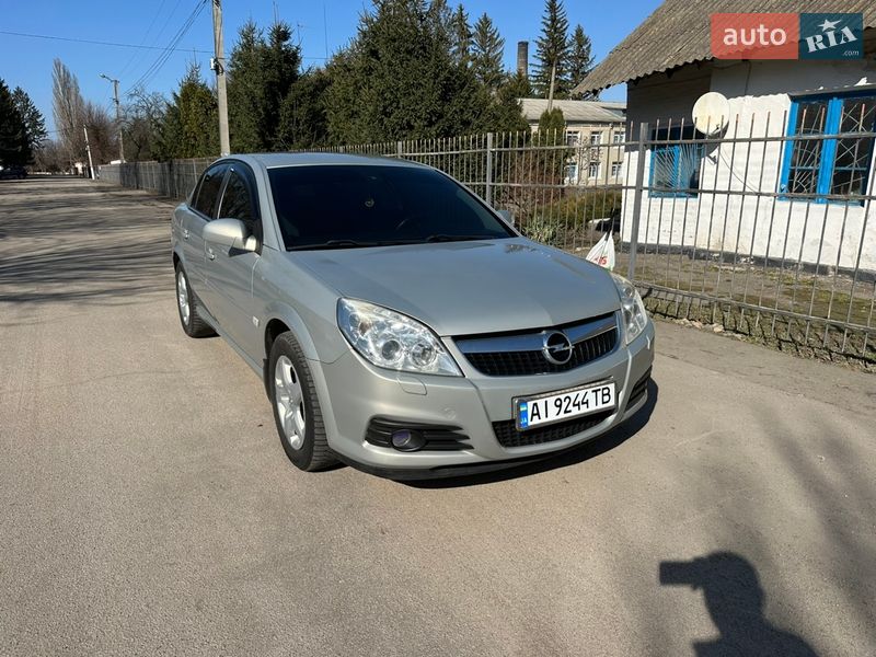 Седан Opel Vectra 2007 в Миронівці