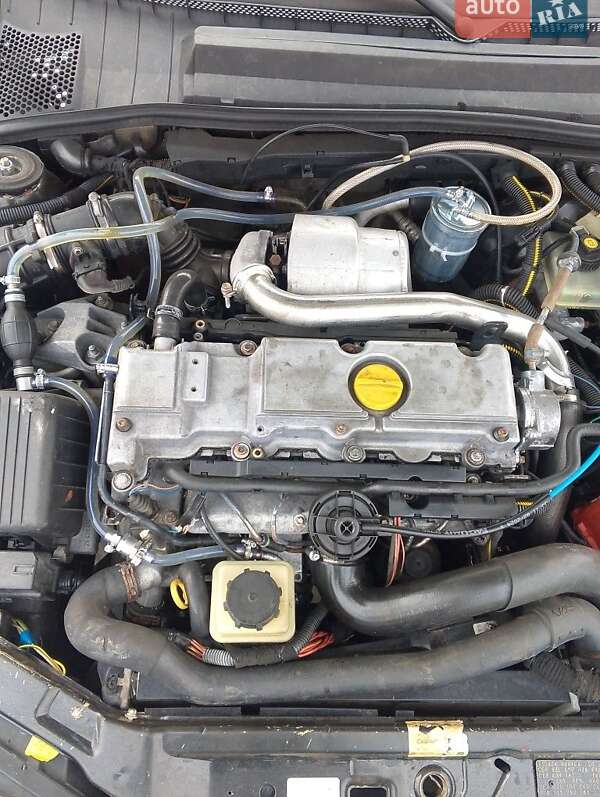 Универсал Opel Vectra 2001 в Буске