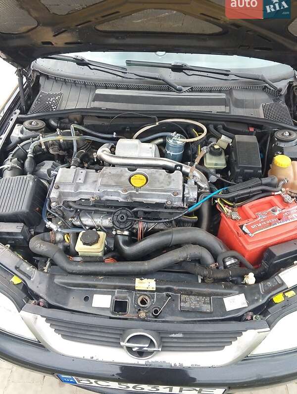 Универсал Opel Vectra 2001 в Буске