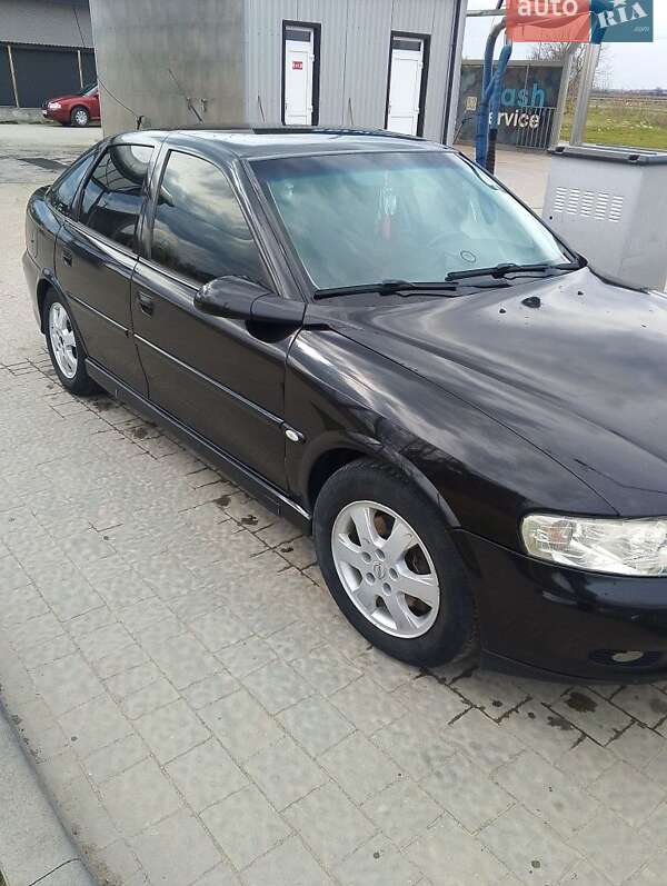 Универсал Opel Vectra 2001 в Буске