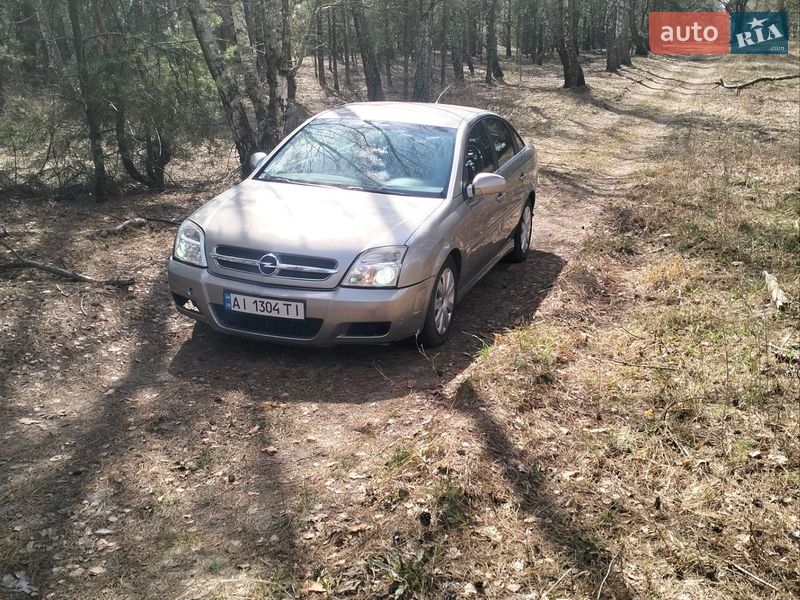 Лифтбек Opel Vectra 2003 в Киеве