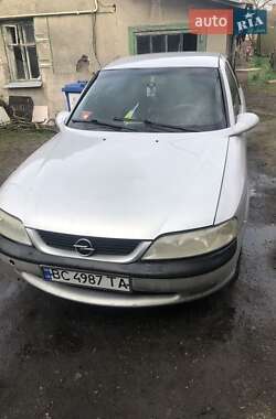 Универсал Opel Vectra 1996 в Жовкве