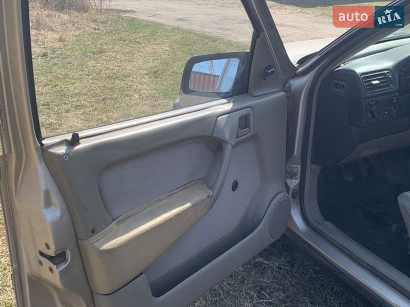 Седан Opel Vectra 1990 в Ковеле фото 12 Седан Opel Vectra 1990 в Ковеле
