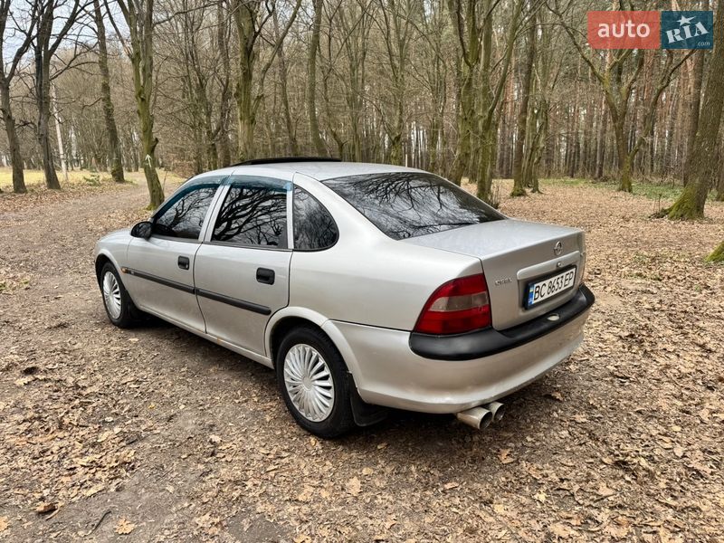 Седан Opel Vectra 1996 в Львові фото 2 Седан Opel Vectra 1996 в Львові