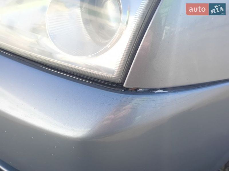 Седан Opel Vectra 2004 в Киеве