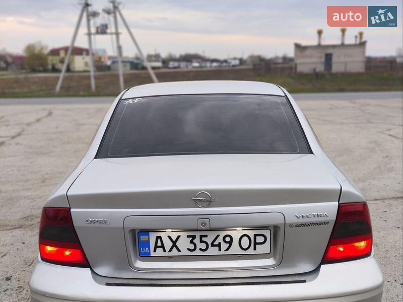 Седан Opel Vectra 2001 в Новомосковске фото 6 Седан Opel Vectra 2001 в Новомосковске
