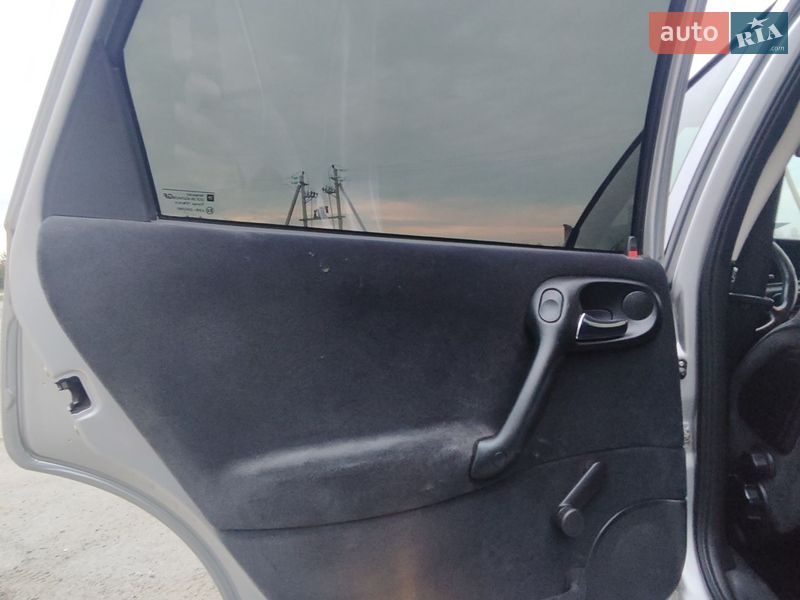 Седан Opel Vectra 2001 в Новомосковске фото 11 Седан Opel Vectra 2001 в Новомосковске