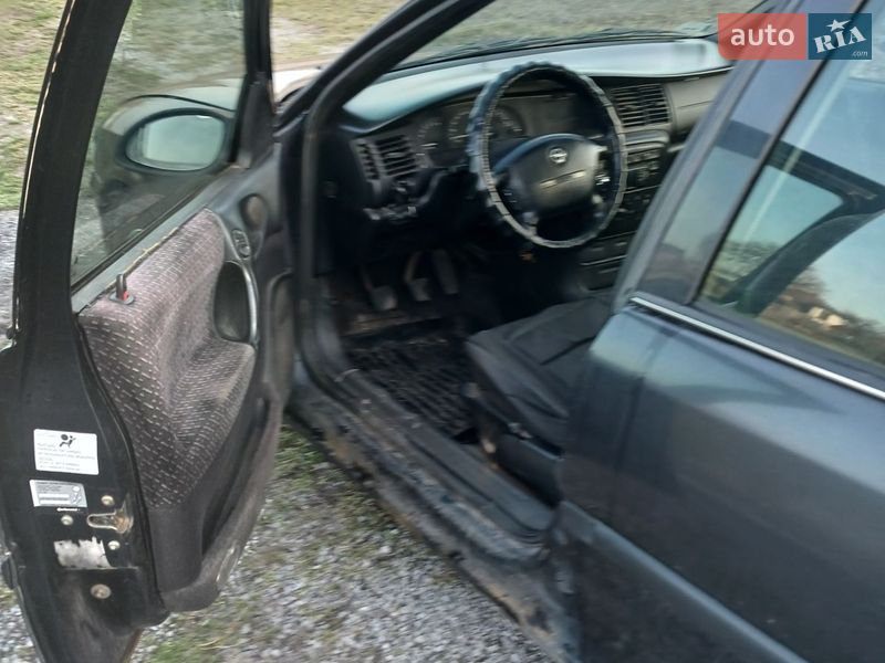 Універсал Opel Vectra 1997 в Кам'янському