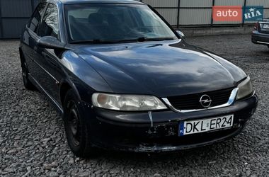 Седан Opel Vectra 2000 в Одесі