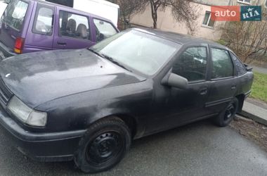 Лифтбек Opel Vectra 1989 в Киеве