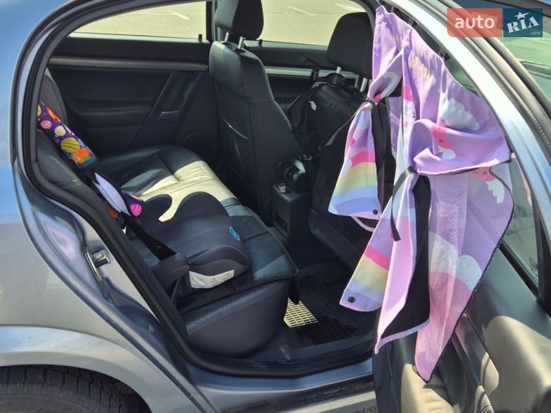 Седан Opel Vectra 2007 в Києві