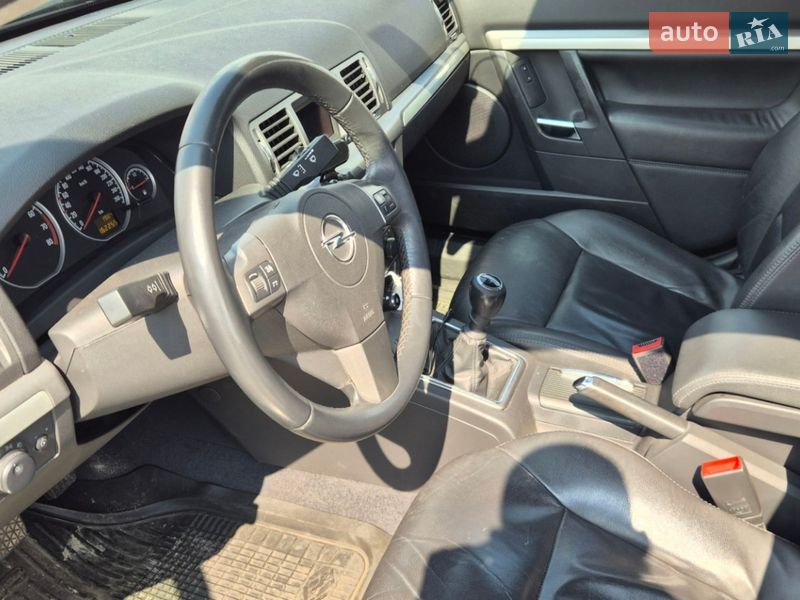 Седан Opel Vectra 2007 в Києві