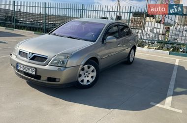 Седан Opel Vectra 2004 в Южному