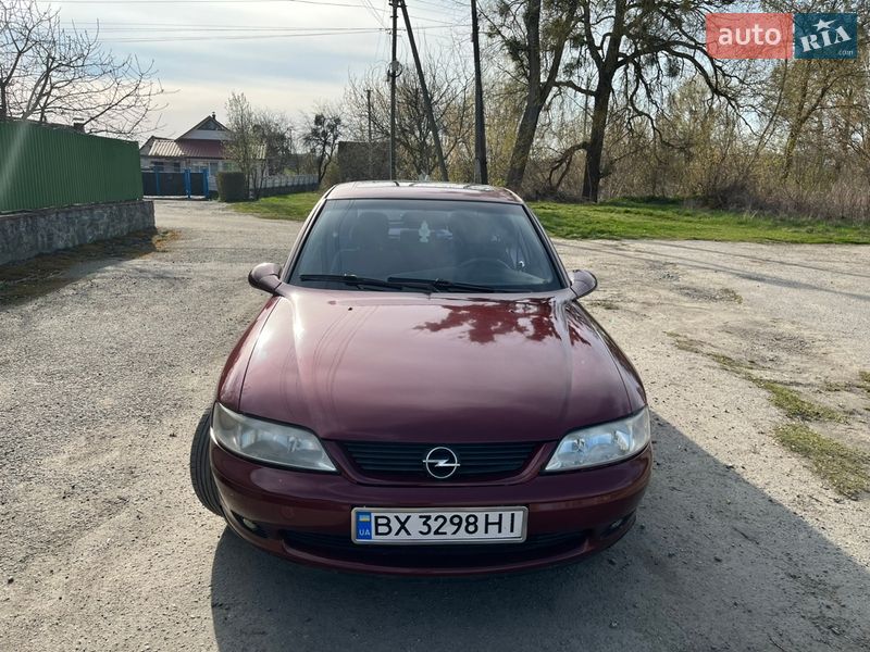 Седан Opel Vectra 1997 в Мирополі
