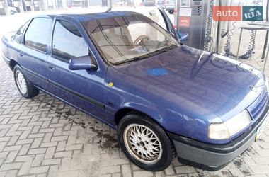 Седан Opel Vectra 1989 в Полтаві