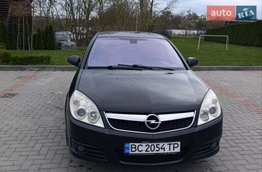 Седан Opel Vectra 2006 в Золочеві