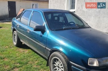 Лифтбек Opel Vectra 1994 в Львове