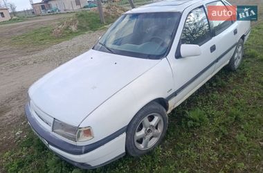 Седан Opel Vectra 1992 в Івано-Франківську