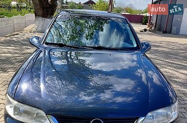 Седан Opel Vectra 2000 в Виноградові