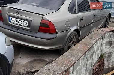 Седан Opel Vectra 1998 в Бородянке
