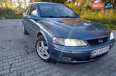 Седан Opel Vectra 1998 в Тернополе