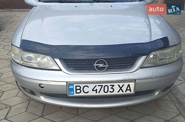 Седан Opel Vectra 1998 в Львові