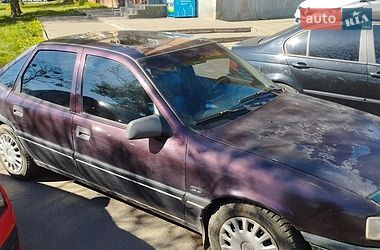 Седан Opel Vectra 1993 в Нововолинську