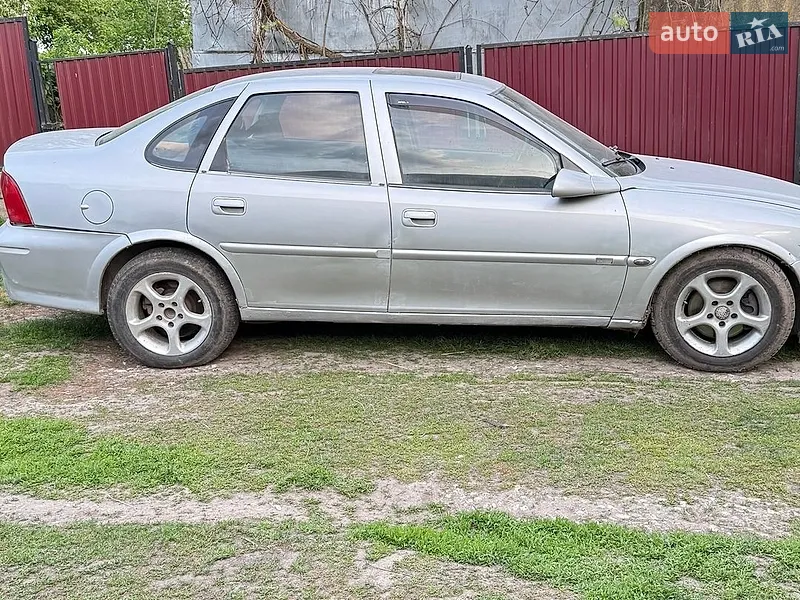 Opel Vectra 2000