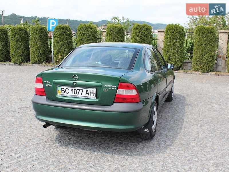 Седан Opel Vectra 1996 в Львове