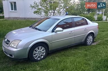 Седан Opel Vectra 2004 в Узине