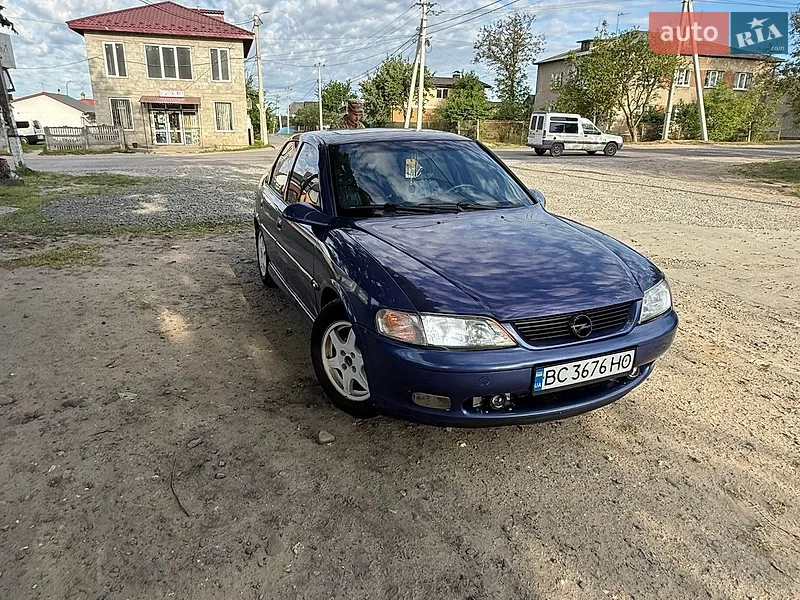 Opel Vectra 1996 VIN W0L000036T1080669 фото оголошення 2 з 41