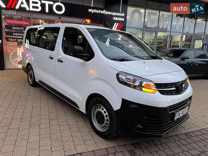 Мінівен Opel Vivaro-e 2020 в Львові