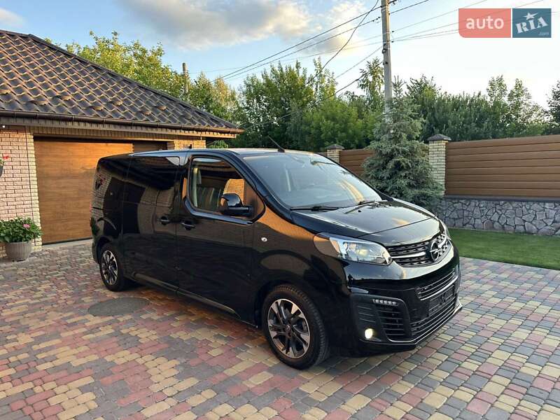 Opel Vivaro-e 2021