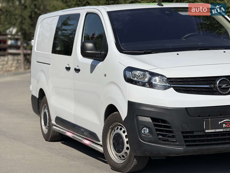 Вантажний фургон Opel Vivaro-e 2023 в Тернополі
