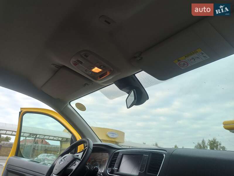 Грузовой фургон Opel Vivaro-e 2021 в Дубно